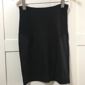 Alexander Wang skirt w side details and back zip